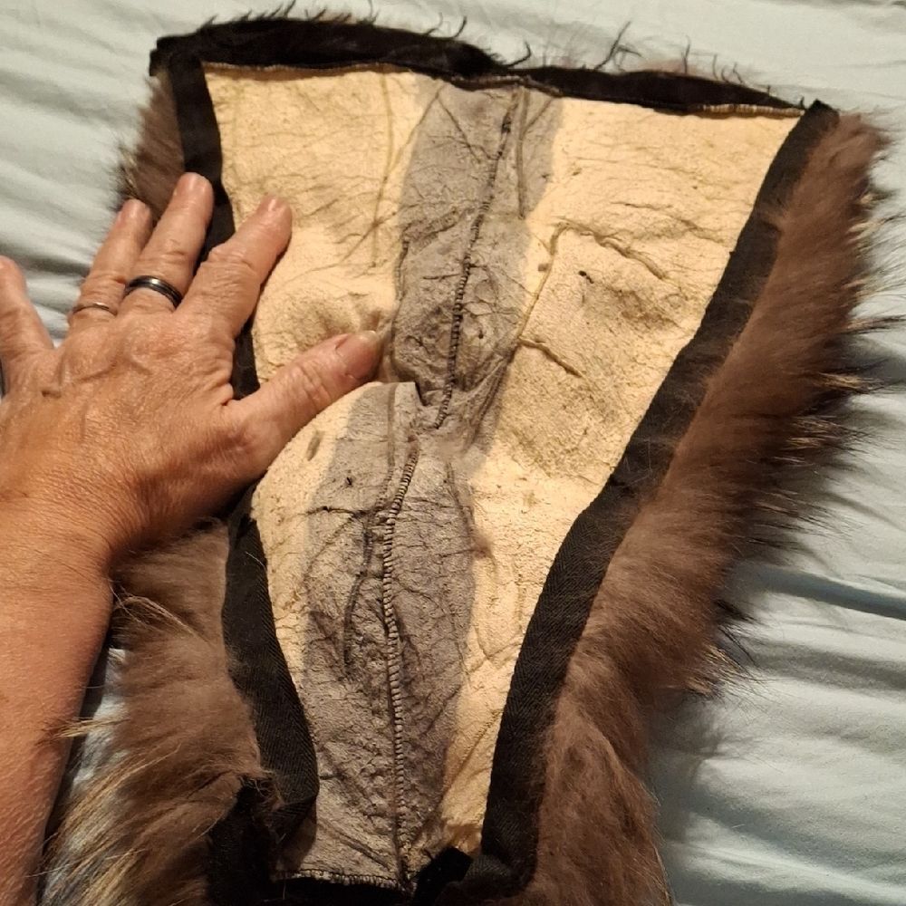 Mink - Picture 2 of 3